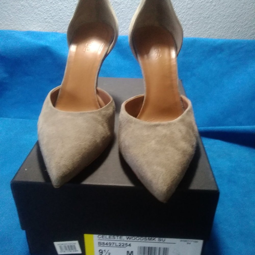 women,s dress sude pumps